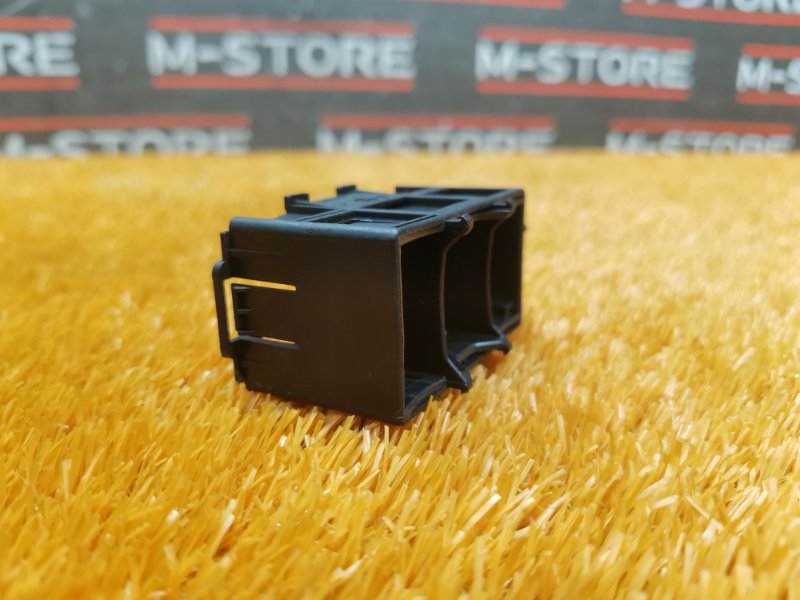 Кронштейн разъема, 200 рублей, Красноярск