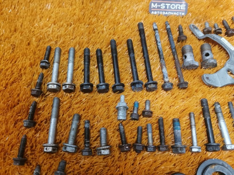 Болты и гайки ДВС, 930 рублей, Красноярск