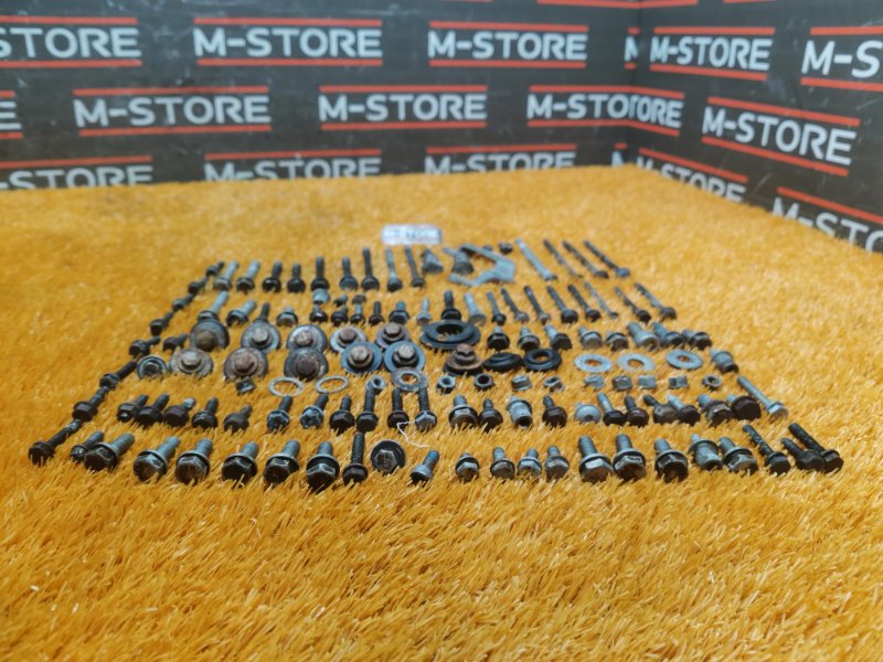 Болты и гайки ДВС, 930 рублей, Красноярск