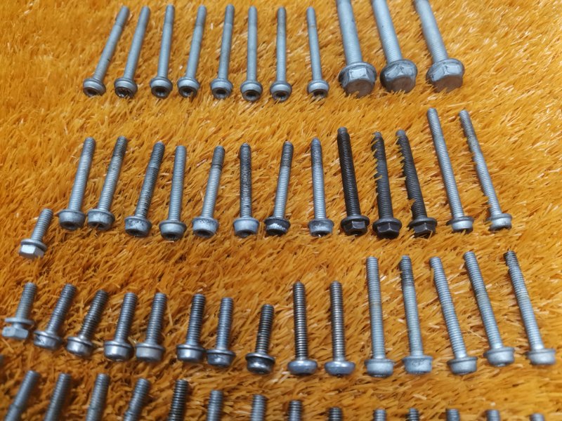 Болты и гайки ДВС, 810 рублей, Красноярск