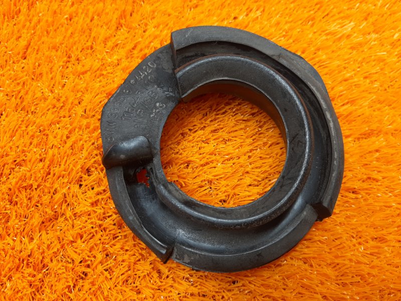 опора пружины, 210 рублей, Красноярск