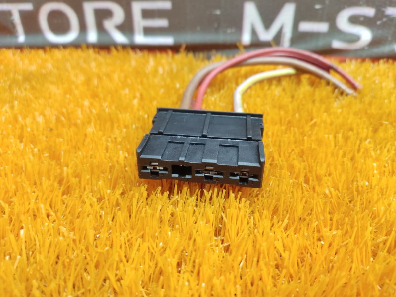 разъем, 300 рублей, Красноярск