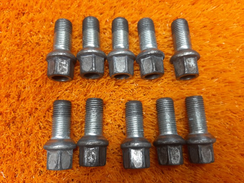 болт колесный, 1400 рублей, Красноярск