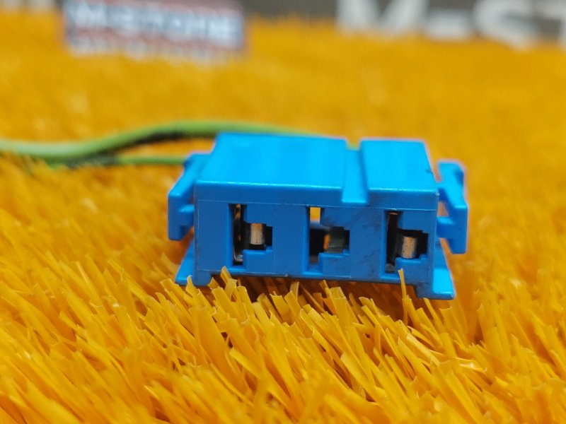 разъем, 100 рублей, Красноярск