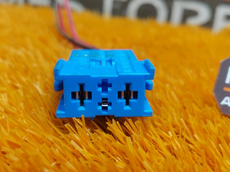 разъем, 100 рублей, Красноярск