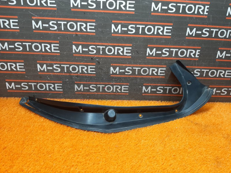 Водосток багажника, 340 рублей, Красноярск