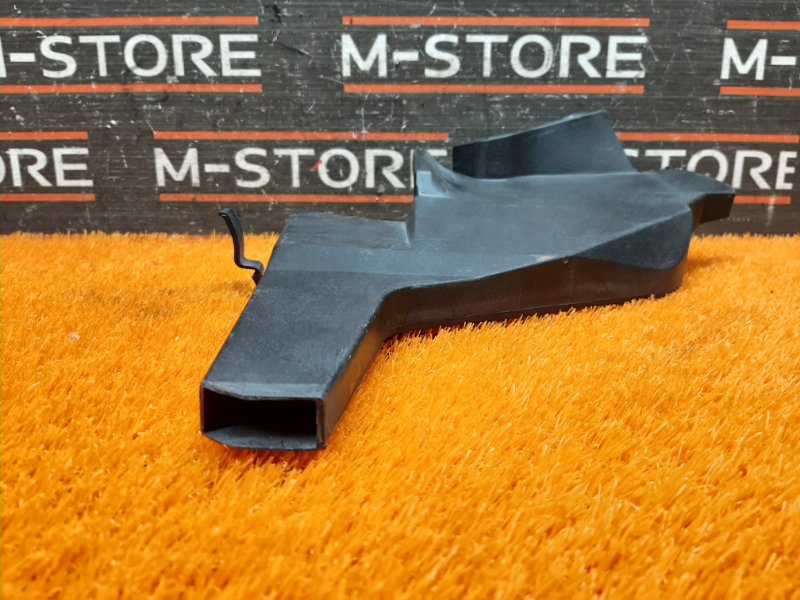 Водосток лобового стекла, 190 рублей, Красноярск