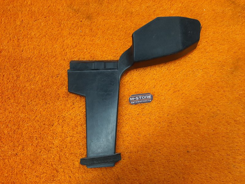 Водосток лобового стекла, 340 рублей, Красноярск