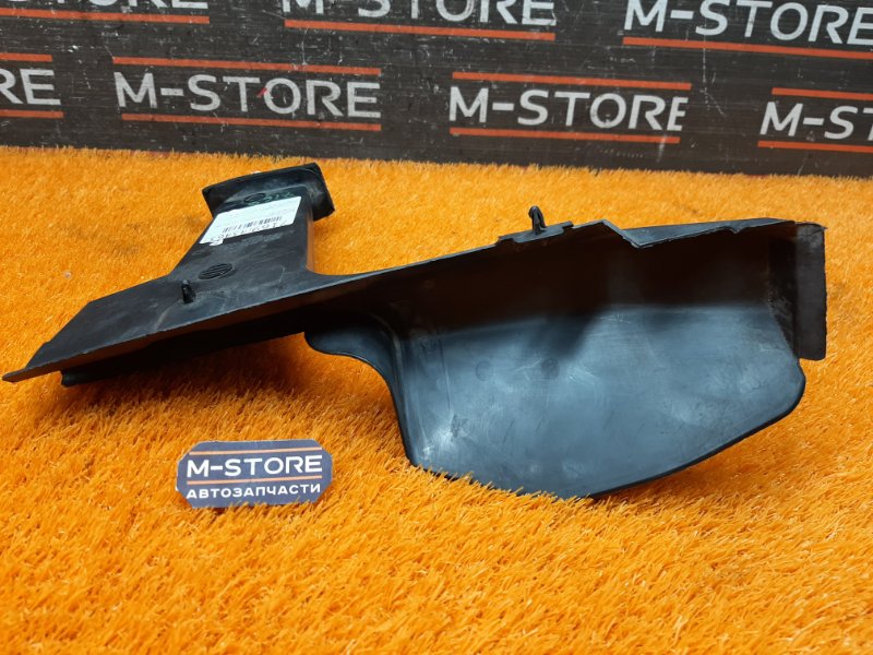 Водосток лобового стекла, 340 рублей, Красноярск