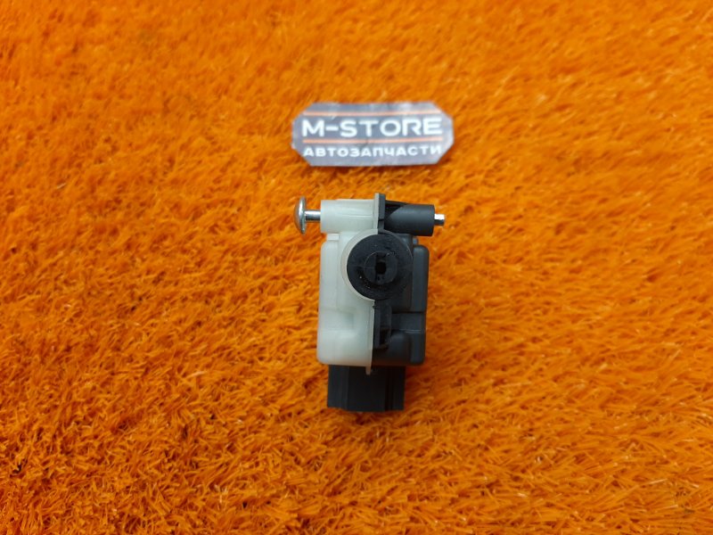 Замок лючка бензобака, 350 рублей, Красноярск