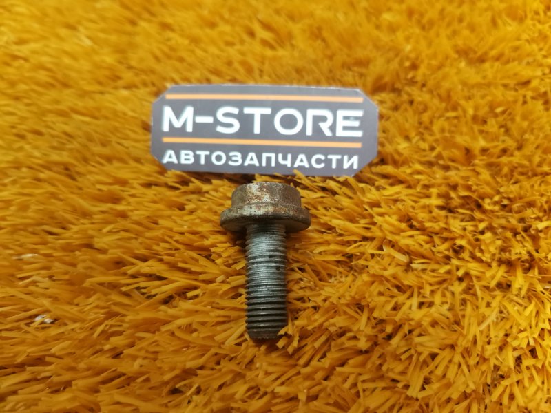 болт подвески, 50 рублей, Красноярск