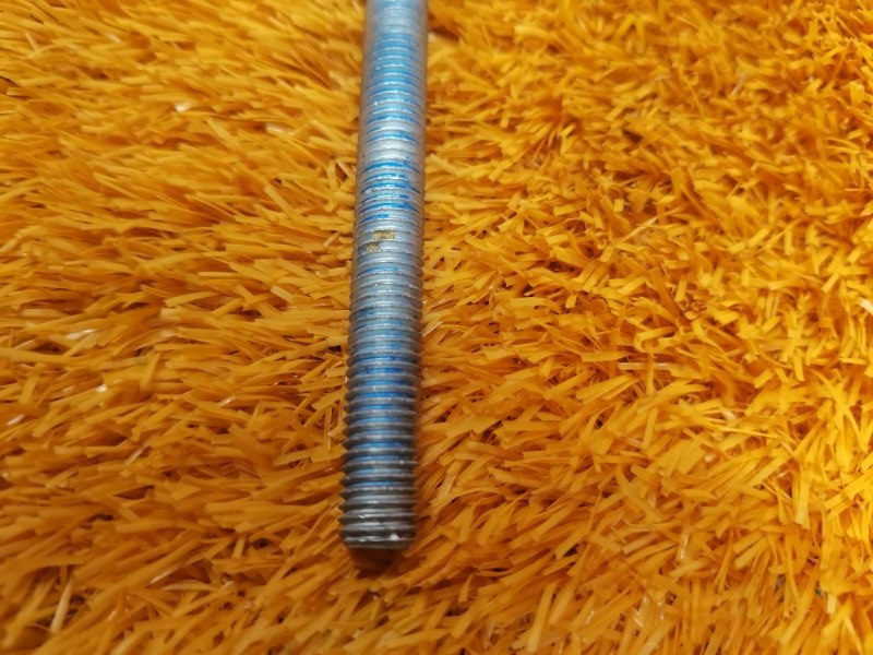 болт подвески, 50 рублей, Красноярск