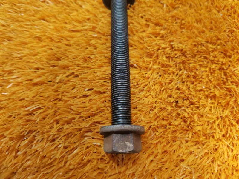 болт подвески, 150 рублей, Красноярск