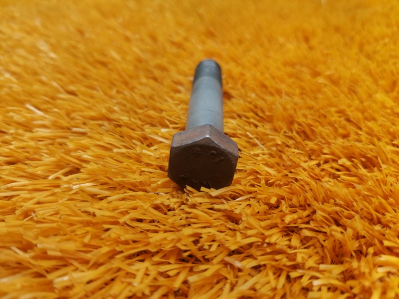 болт подвески, 100 рублей, Красноярск