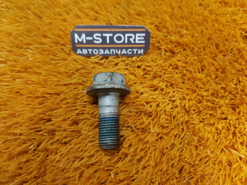 болт подвески, 50 рублей, Красноярск