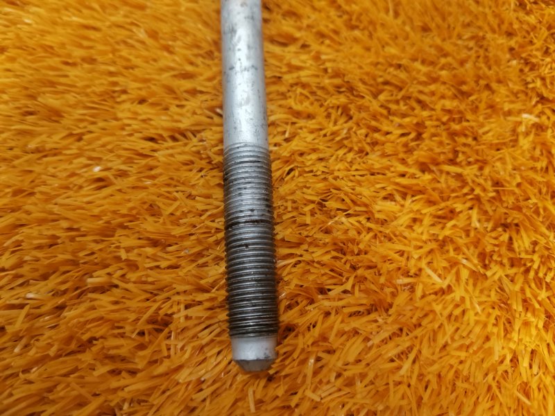 болт подвески, 100 рублей, Красноярск