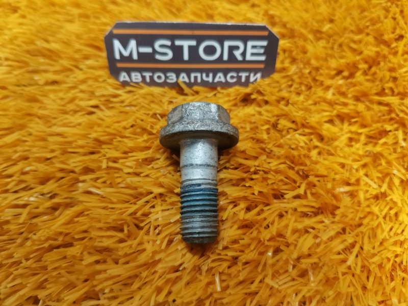 болт подвески, 50 рублей, Красноярск