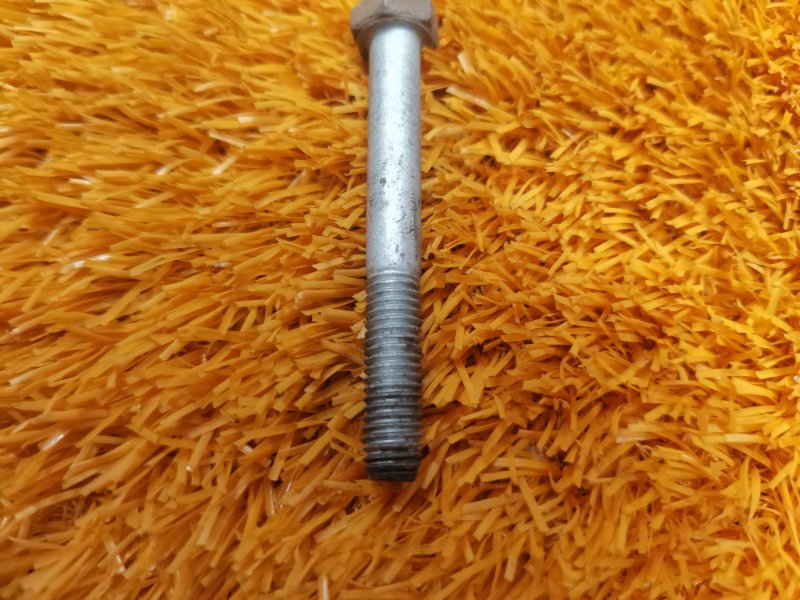 болт подвески, 50 рублей, Красноярск