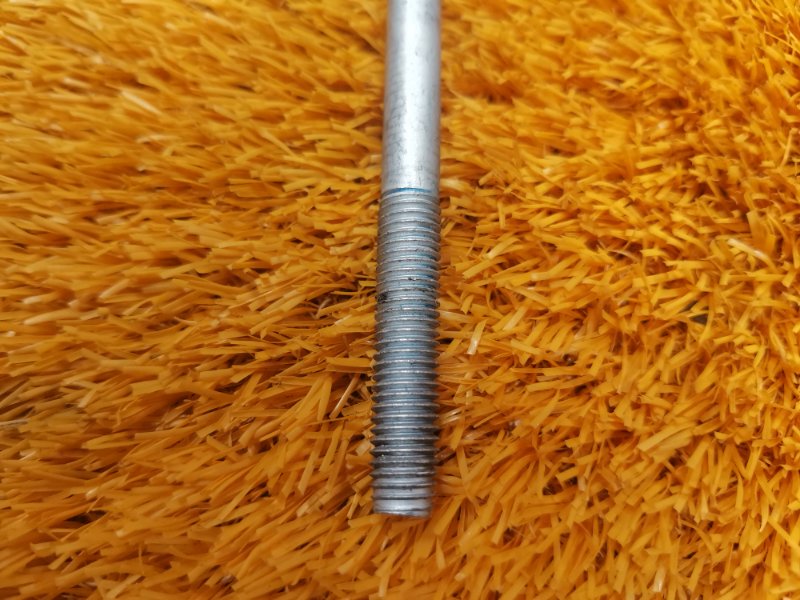 болт подвески, 50 рублей, Красноярск