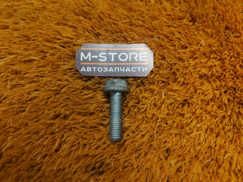 болт подвески, 50 рублей, Красноярск