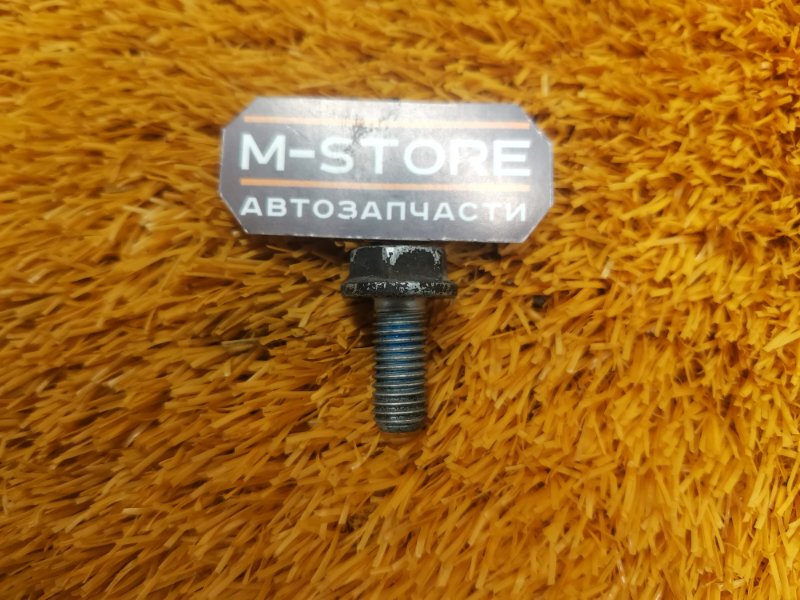 болт подвески, 50 рублей, Красноярск