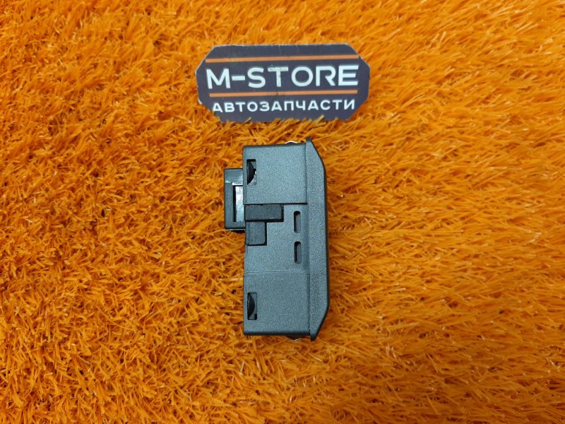 Кнопка люка, 300 рублей, Красноярск