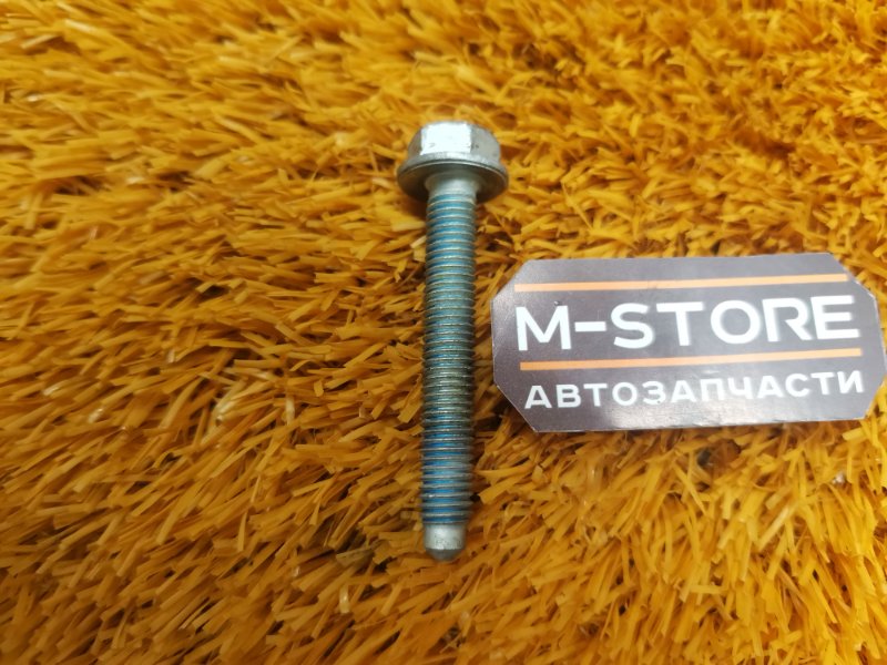 болт подвески, 50 рублей, Красноярск