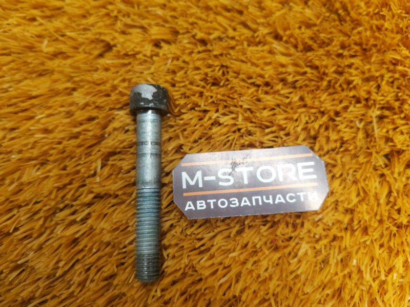 болт подвески, 50 рублей, Красноярск