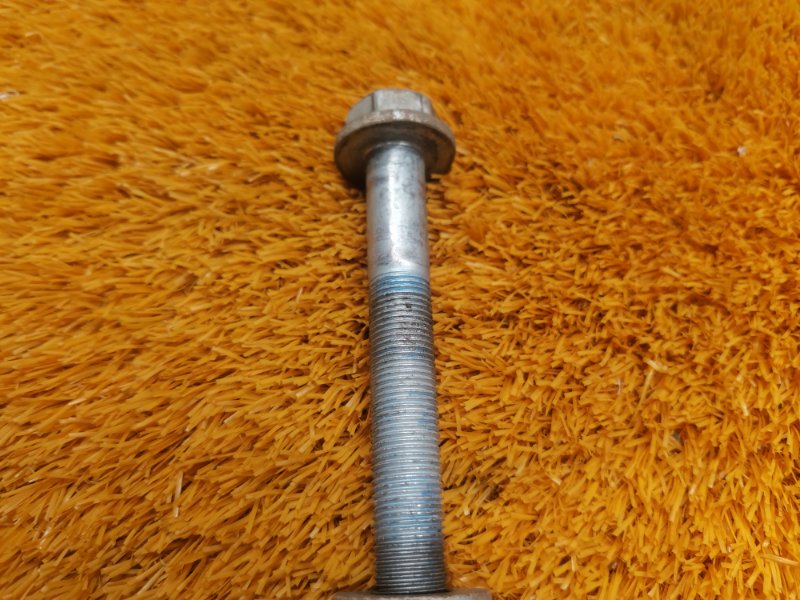 болт подвески, 250 рублей, Красноярск