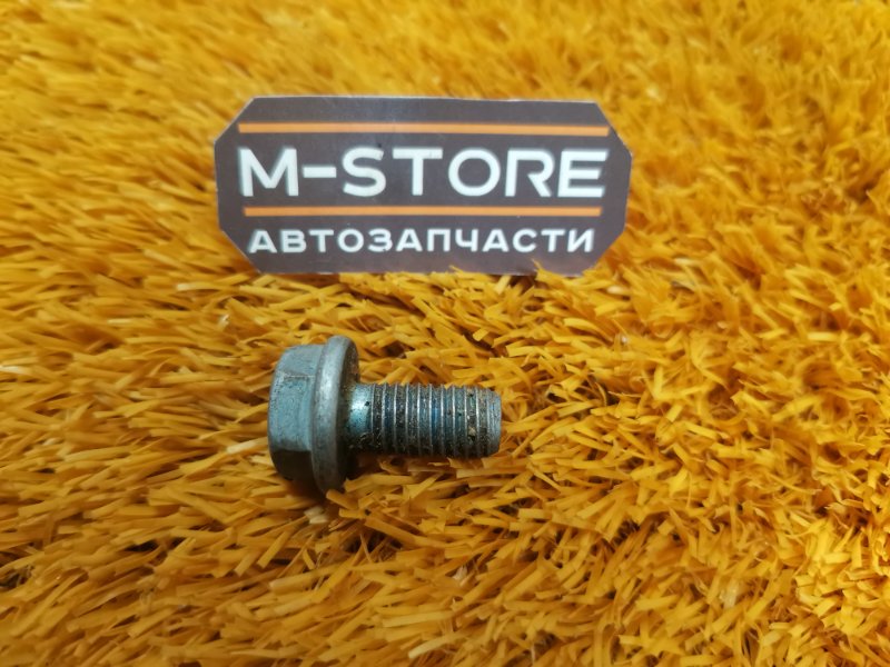 болт подвески, 50 рублей, Красноярск