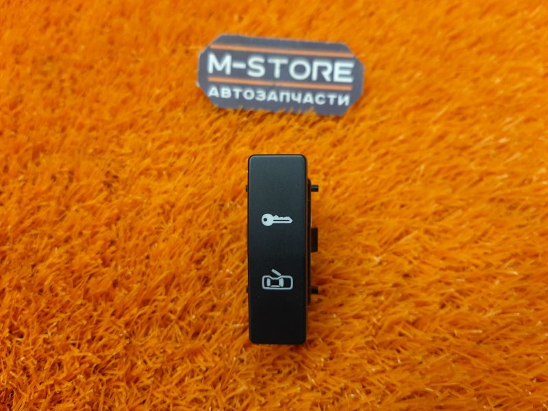 Кнопка центрального замка, 100 рублей, Красноярск