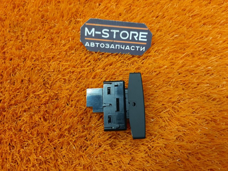 Кнопка центрального замка, 100 рублей, Красноярск