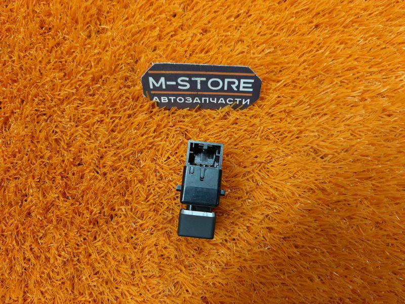 Кнопка центрального замка, 100 рублей, Красноярск