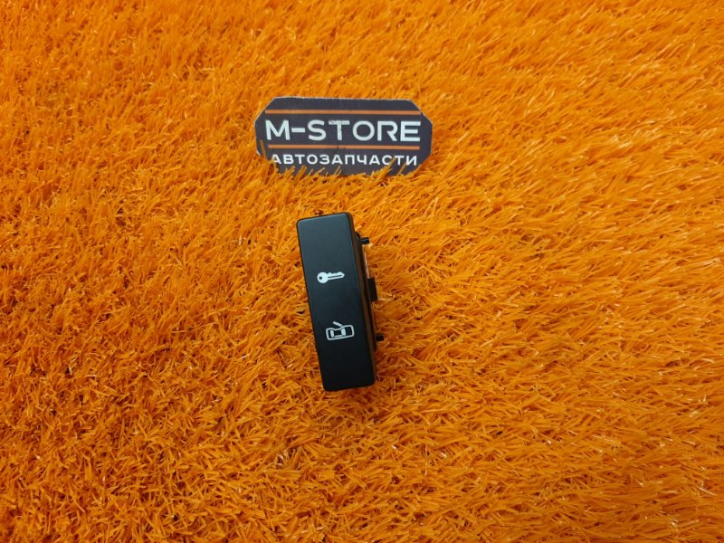 Кнопка центрального замка, 100 рублей, Красноярск