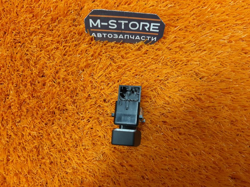 Кнопка центрального замка, 100 рублей, Красноярск