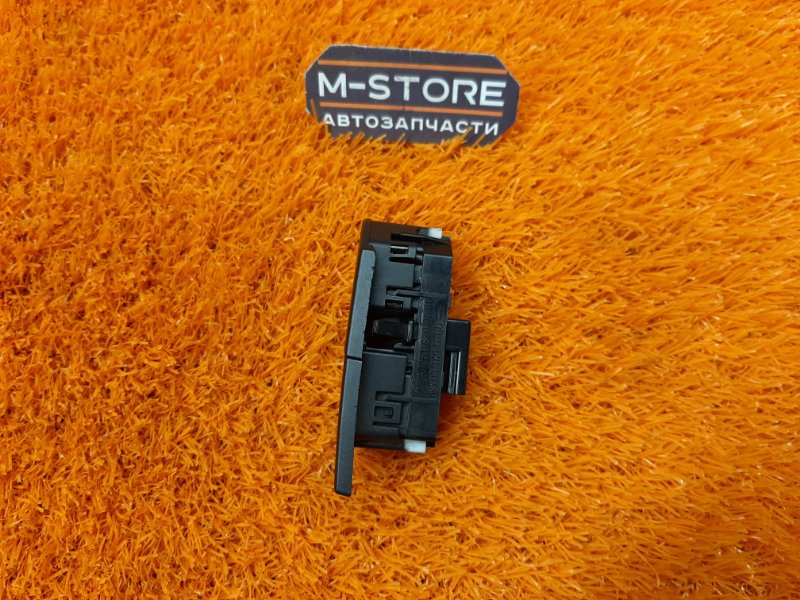 Кнопка центрального замка, 350 рублей, Красноярск