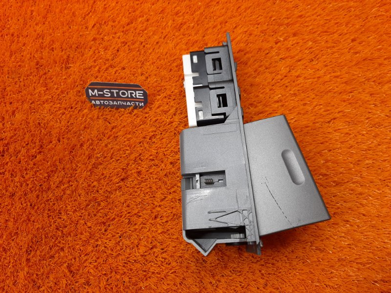 кнопка стеклоподъемника, 300 рублей, Красноярск