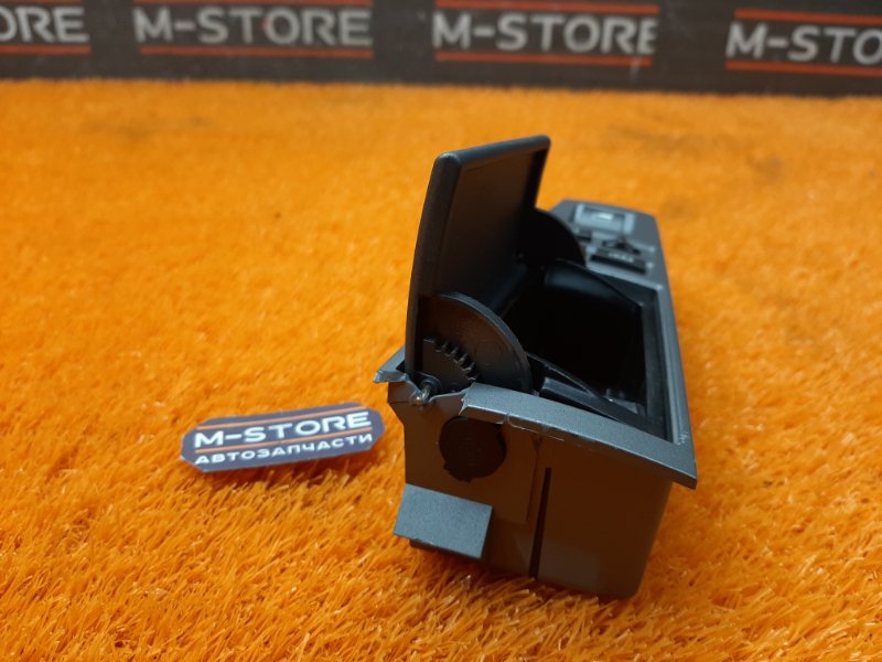 кнопка стеклоподъемника, 300 рублей, Красноярск