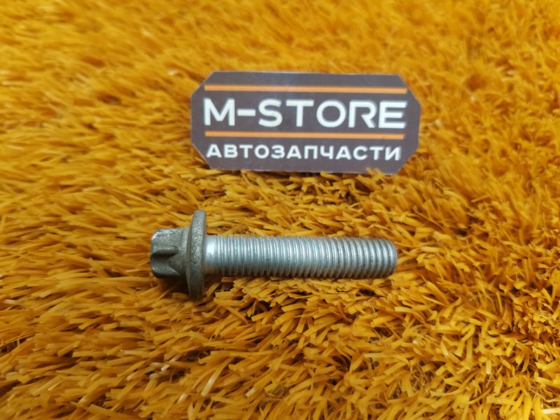 болт подвески, 50 рублей, Красноярск