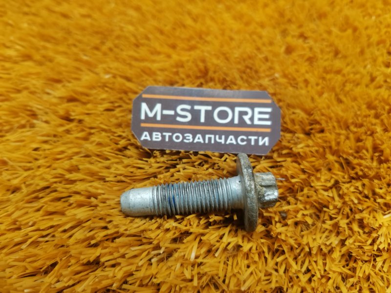 болт подвески, 100 рублей, Красноярск