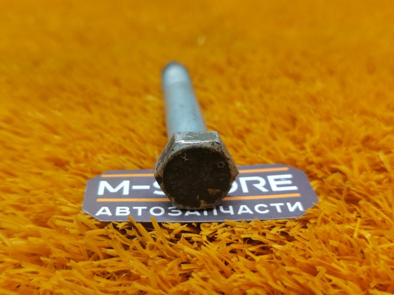 болт подвески, 100 рублей, Красноярск