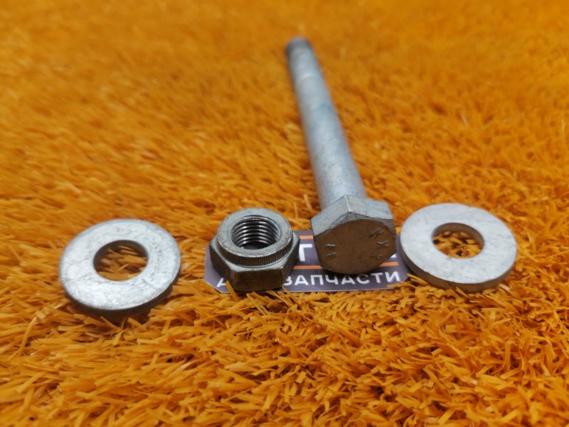 болт подвески, 200 рублей, Красноярск