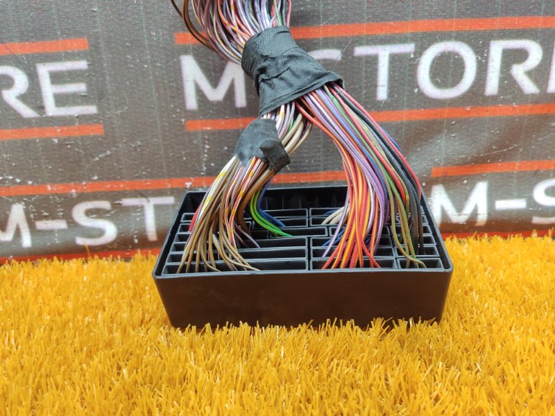 Кронштейн блока реле, 500 рублей, Красноярск