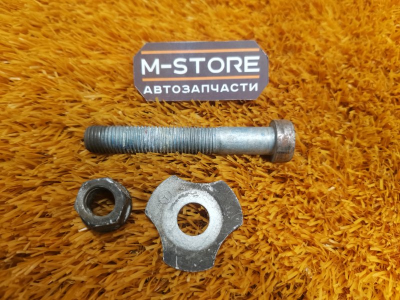 болт подвески, 200 рублей, Красноярск