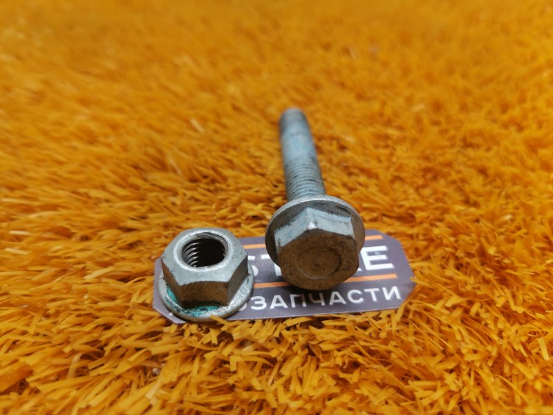 болт подвески, 100 рублей, Красноярск