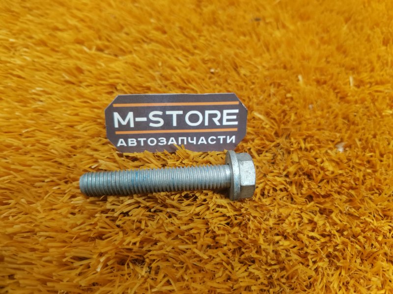 болт подвески, 50 рублей, Красноярск