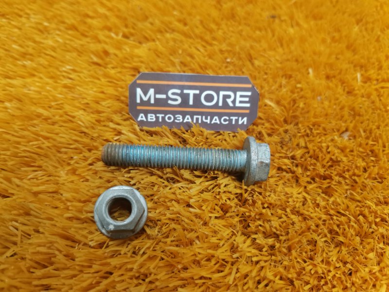 болт подвески, 100 рублей, Красноярск