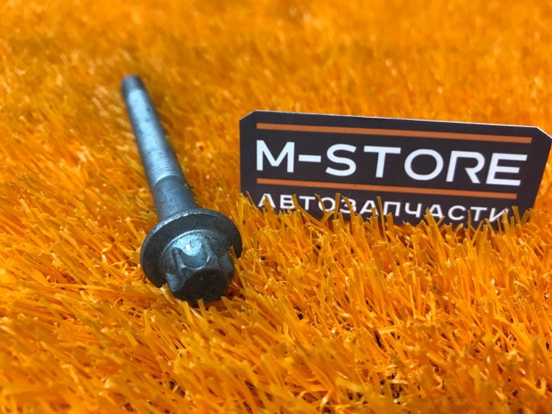 болт подвески, 50 рублей, Красноярск