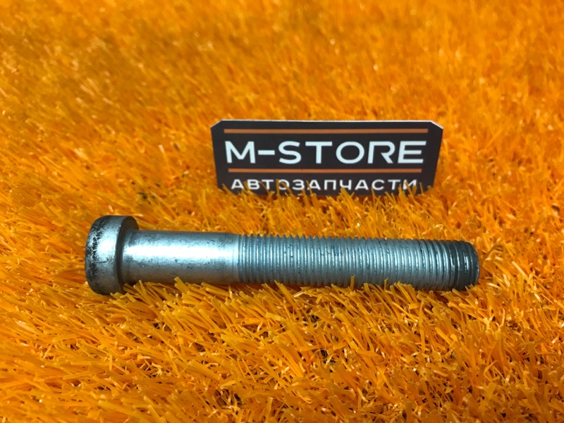 болт подвески, 100 рублей, Красноярск