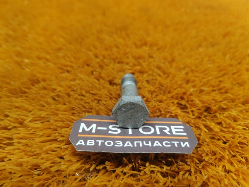 болт подвески, 50 рублей, Красноярск